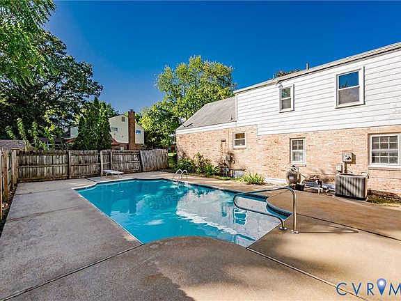 2nd image of 3835 Frankmont Rd