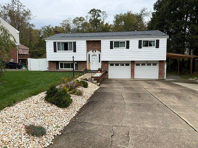 1st image of 160 Jamison Ln