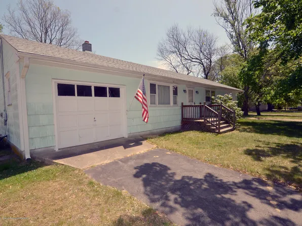 165 Archertown Rd, New Egypt, NJ 08533