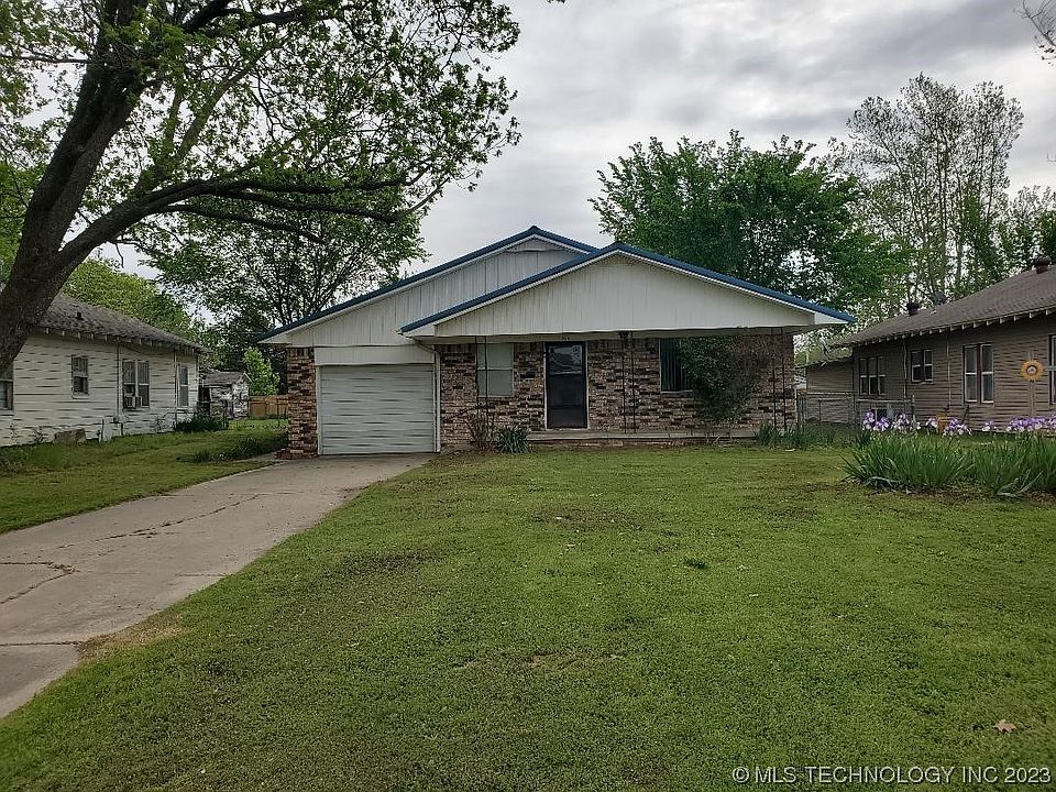 210 S 9th St, Okemah, OK 74859 MLS 2314601 Zillow