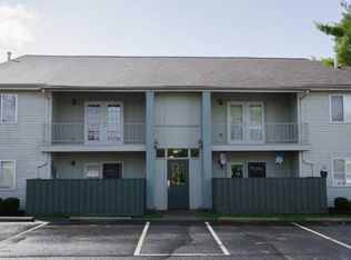 6300 Wisteria View Ln UNIT 201, Louisville, KY 40218