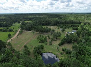 1469 County Road 1075, Kennard, TX 75847