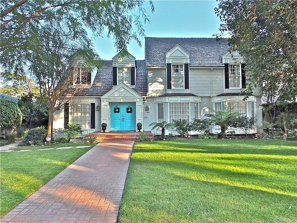 1st image of 4218 Country Club Dr