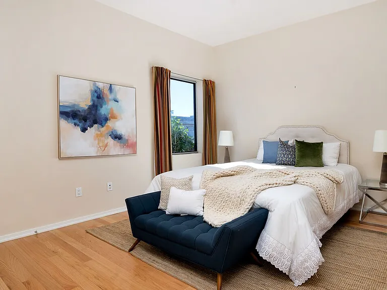 12411 Pacific Ave #101 — Photo 27
