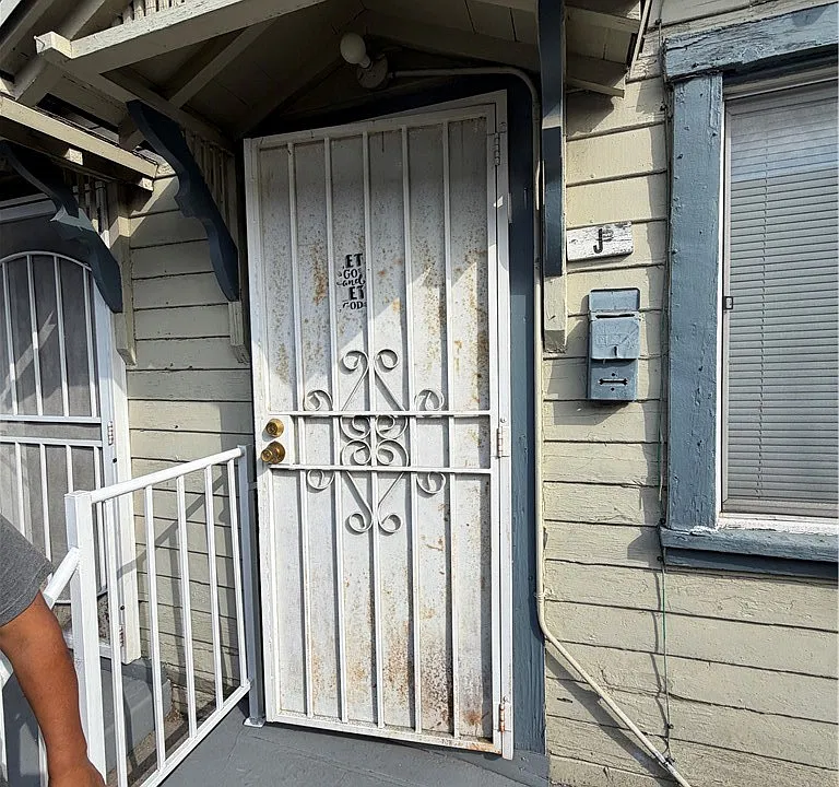 920 McFarland Ave