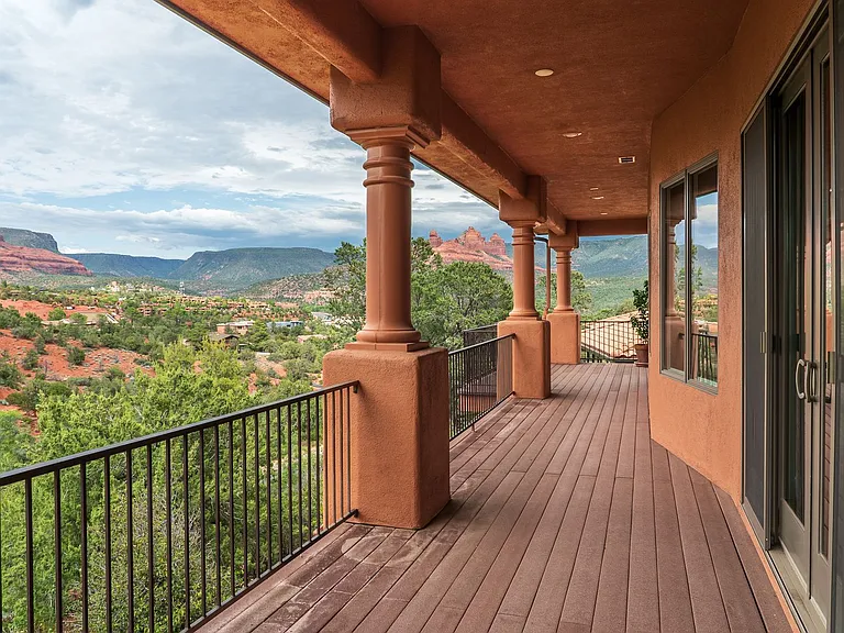 227 Les Springs Dr — Photo 13