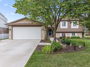 42579 Collingham Ct, Canton, MI 48187