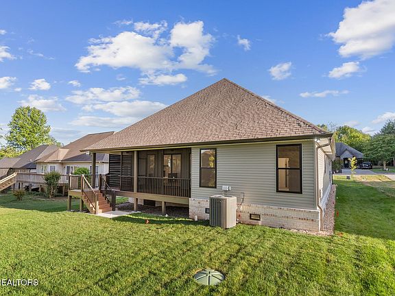 5th image of 207 Ogana Ln