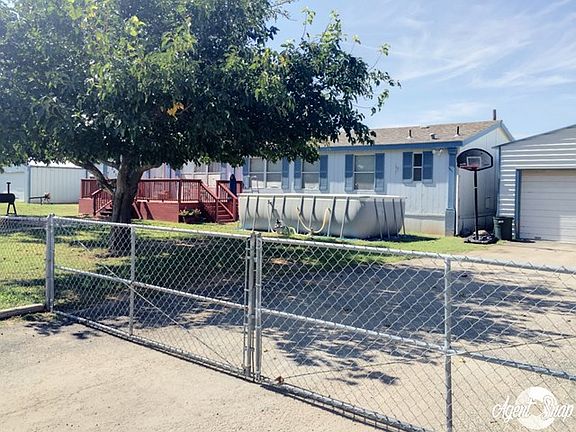 3rd image of 2431 N Frost Ave