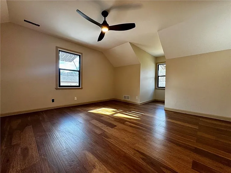1709 Rangewood Dr SW — Photo 41