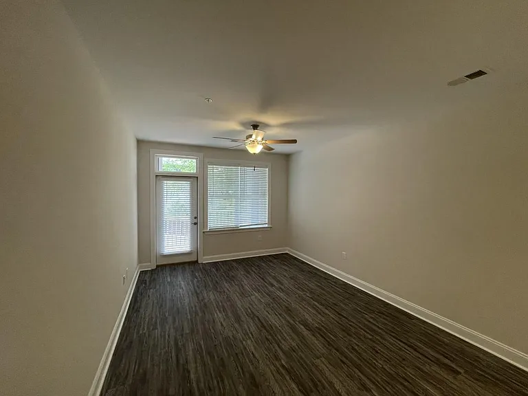 Marcom St Apartments — Photo 22