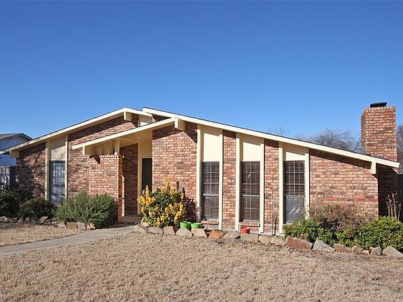 2nd image of 4545 Newcombe Dr