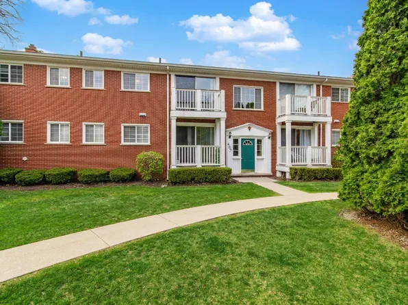 487 N Eton St APT B6, Birmingham, MI 48009