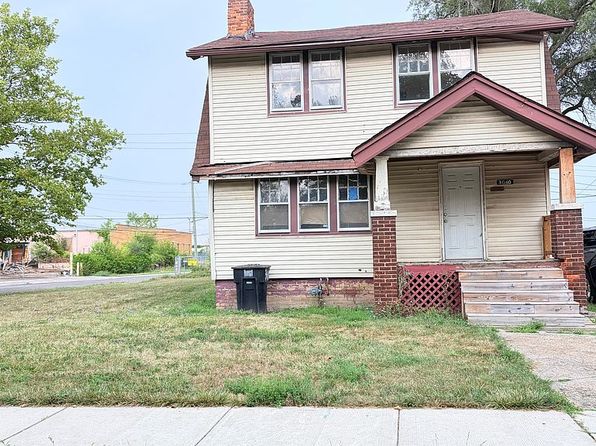3040 Doris St