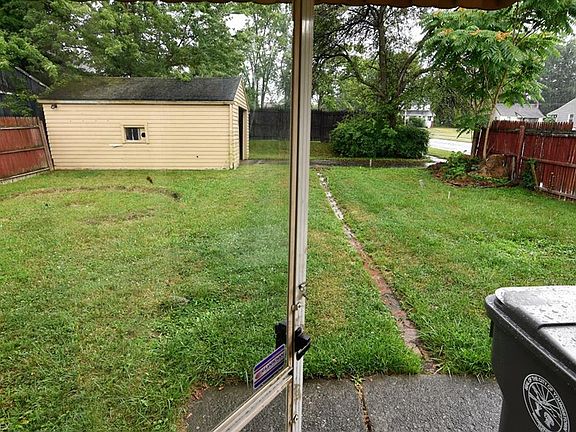 4th image of 701 La Clede Ct
