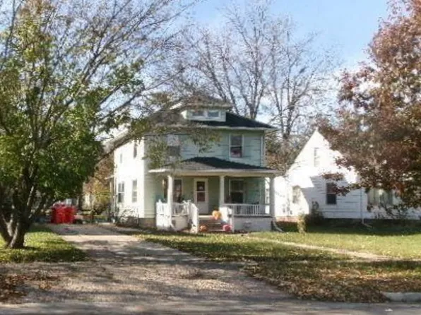 819 Elm Ave, Story City, IA 50248