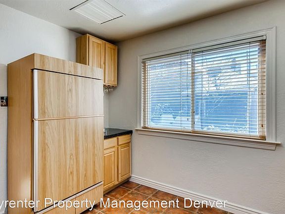 5th image of 3953 N Kalamath St