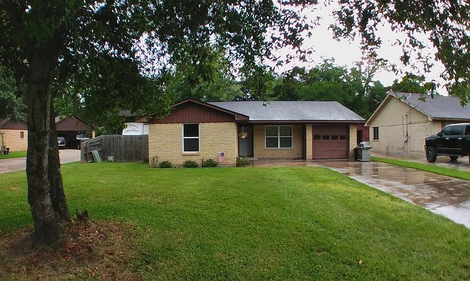 Front view of your home.