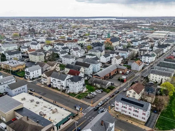 847 Locust St, Fall River, MA 02720