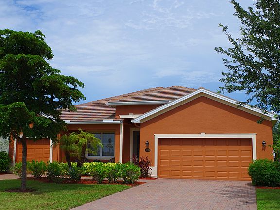 3094 Sagittaria Ln