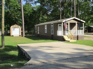 151 Tobago Ln, Pointblank, TX 77364