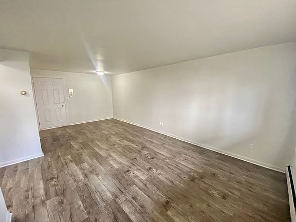 4th image of 510 N Congress St APT 2