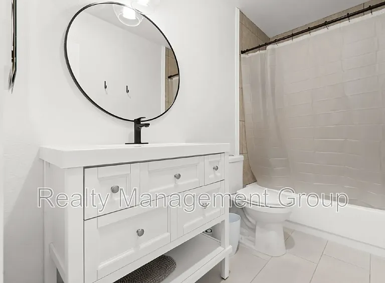6821 Alvarado Rd #8 — Photo 19