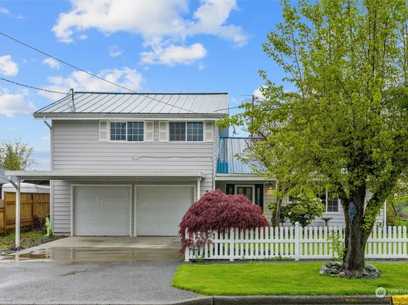 284 S 2nd Street, Buckley, WA 98321