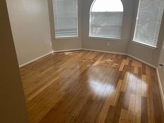 3rd image of 18139 Noble Forest Dr