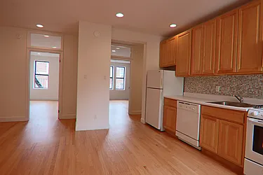 Rented by PMG Real Estate 