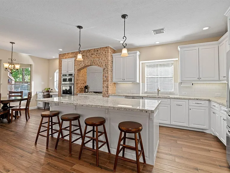 4818 Rachelle Ct — Photo 12