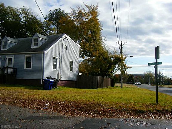 3rd image of 2 Treakle Ter