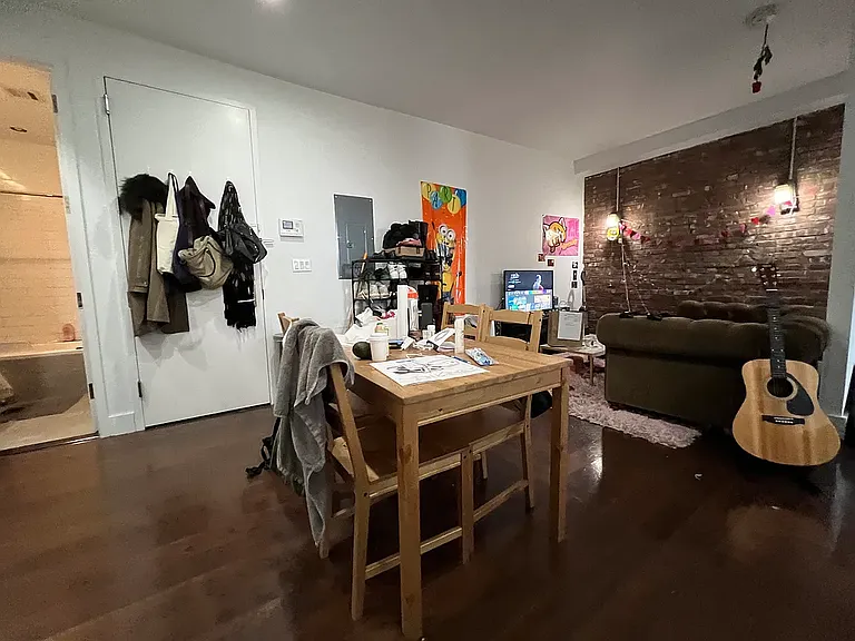 202 Starr St #2F — Photo 17