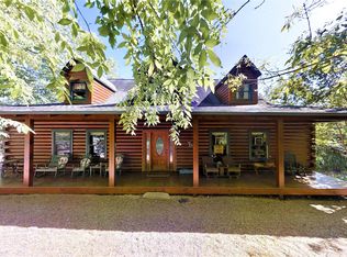 100 Bettys Bend Rd, Lancaster, TN 38569