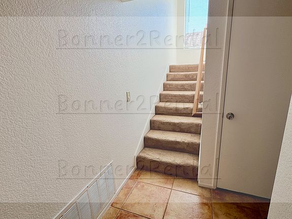 4th image of 1854 Loreto Gln