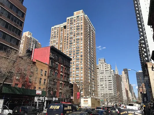 Rented by JSG Realty Corp | media 23