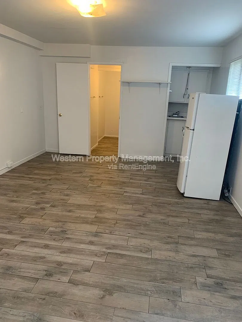 Studio, 1.0 bath, 300 sqft, $1,795 — Photo 2