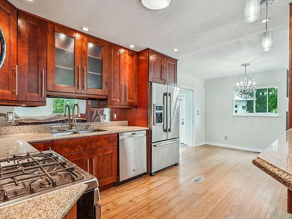 4th image of 3430 Liv Moor Dr