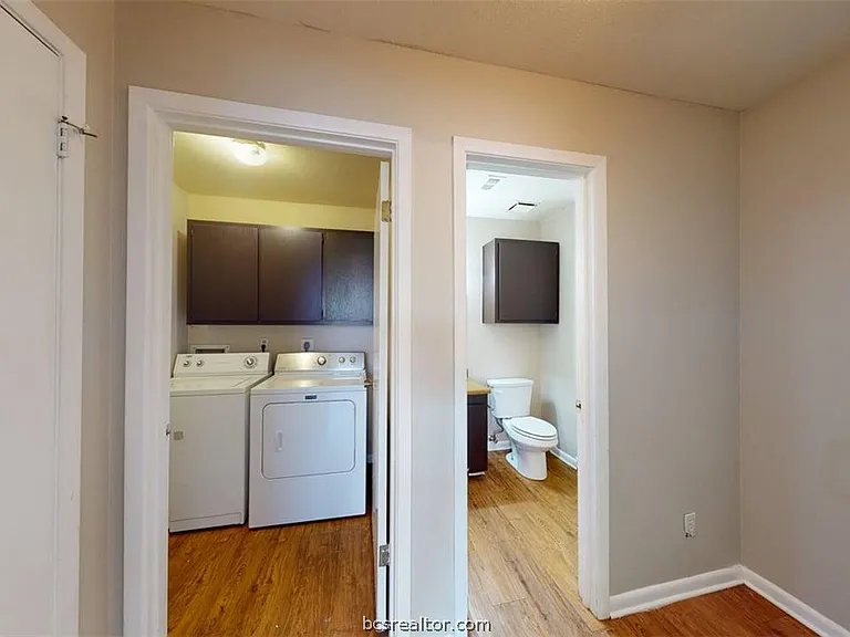 2807 Longmire Dr #B — Photo 9