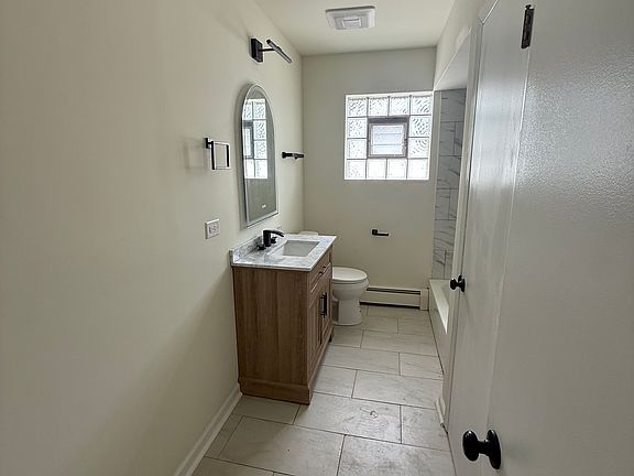 4th image of 1712 N 35th Ave #2