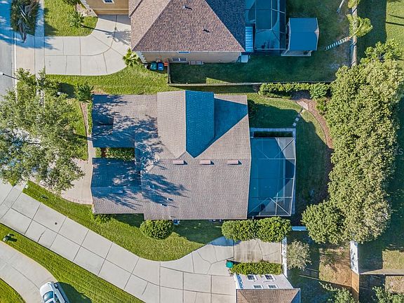 5th image of 870 Lilac Trace Ln