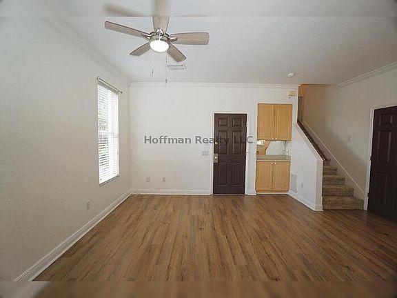 3rd image of 101 Key Haven Ct #1
