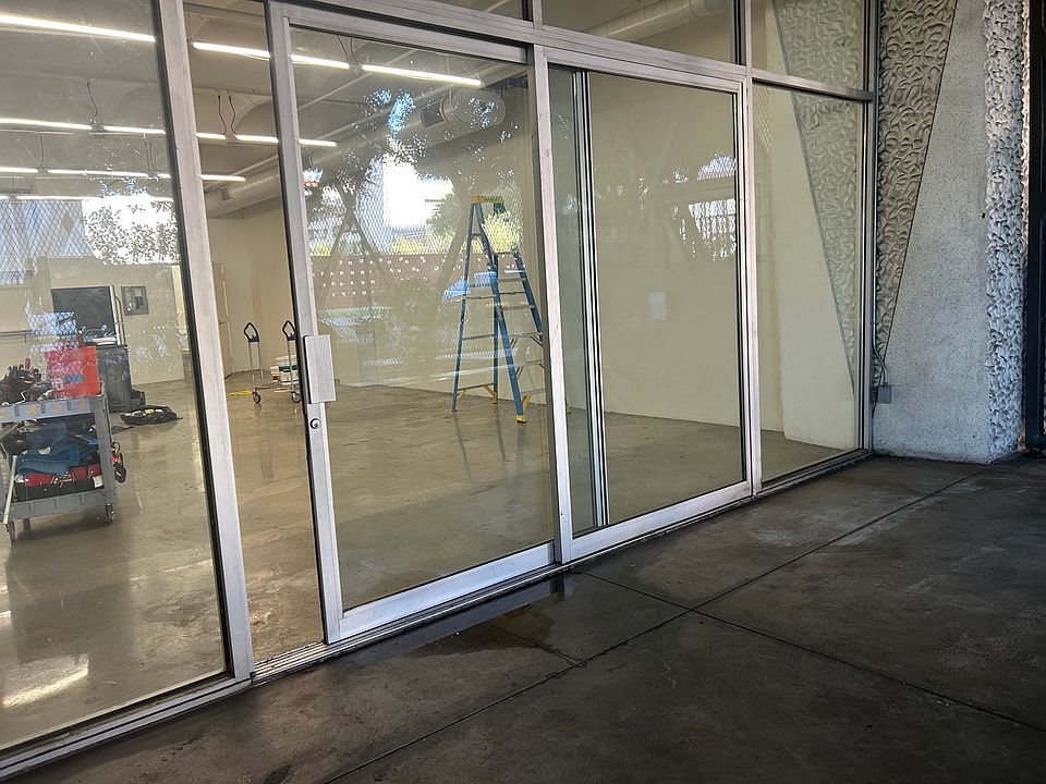 1st image of 2404 Wilshire Blvd APT 1A