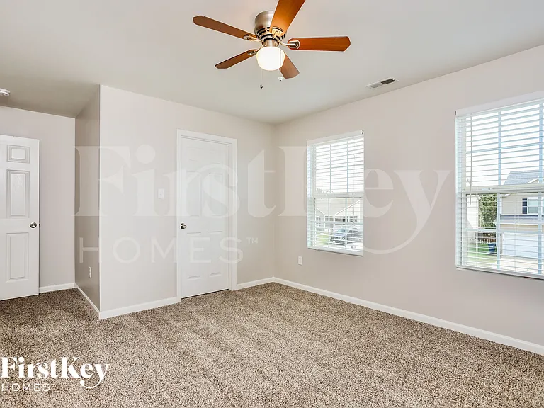 188 Fox Creek Dr — Photo 12