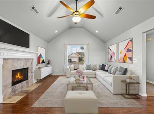 6003 S 36th St, Rogers, AR 72758