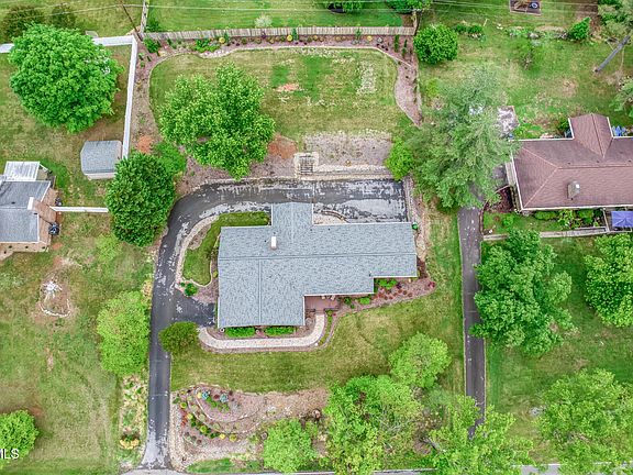 4th image of 5404 Orebank Rd