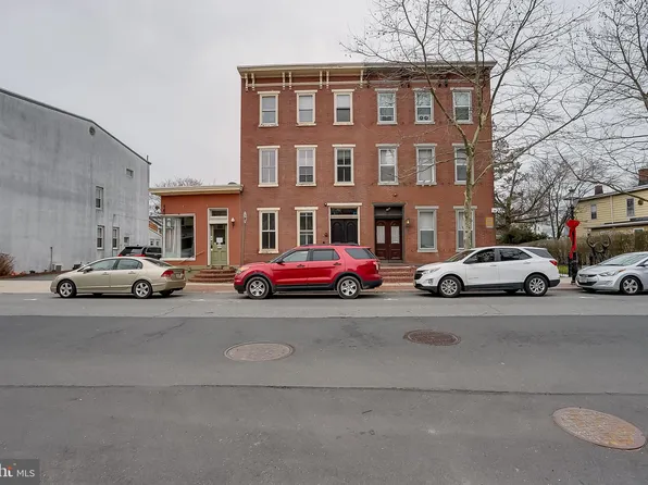348 Farnsworth Ave #350, Bordentown, NJ 08505
