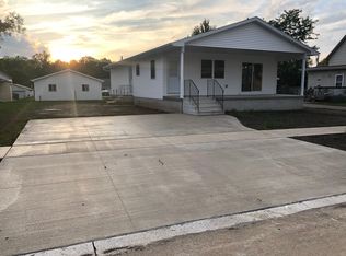 713 6th Ave NE, Independence, IA