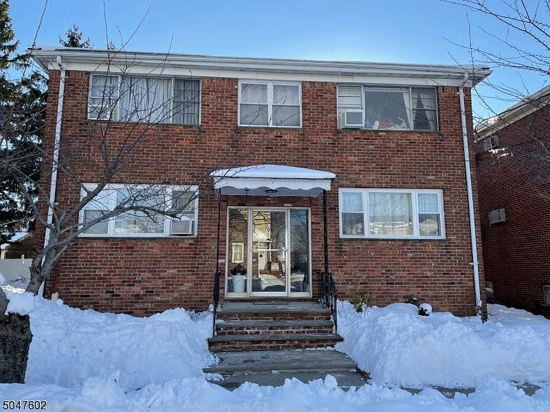1st image of 9 Kimball St APT 3