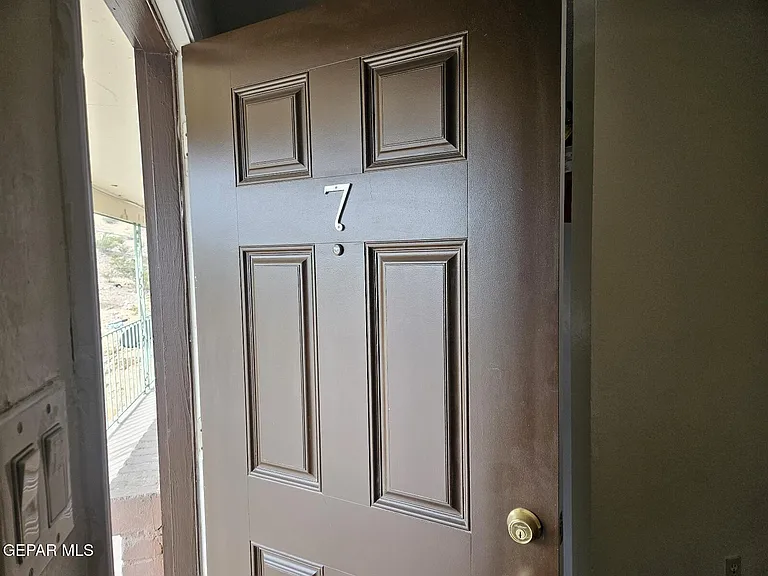 1601 N El Paso St #7 — Photo 2